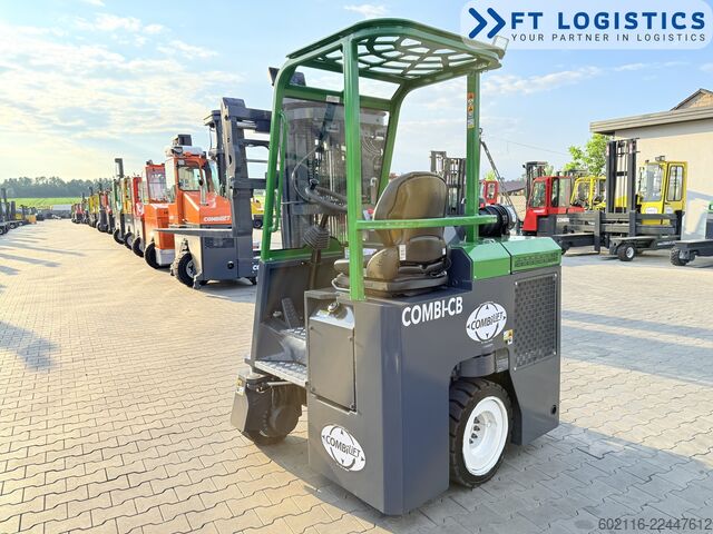 Carrello elevatore a 4 direzioni Combilift CB3000 DIESEL TRIPLEX 4900 POSITIONER