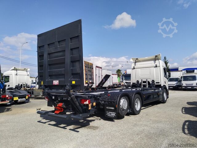 LKW-Fahrgestell SCANIA P 500