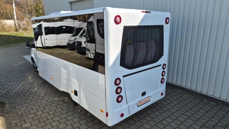 Minibus MERCEDES-BENZ 30 Sitzer Schul- Transferbus 519 Vorlauffahrzeug