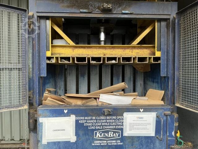 Presă de balotat Kenbay BRG 1 8 Kenbay 