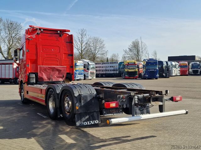 Chassis with cab Volvo FH 13.540 Globetrotter 6x2*4 - Retarder - I par...