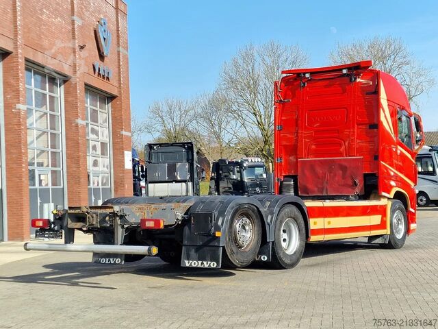 Chassis with cab Volvo FH 13.540 Globetrotter 6x2*4 - Retarder - I par...