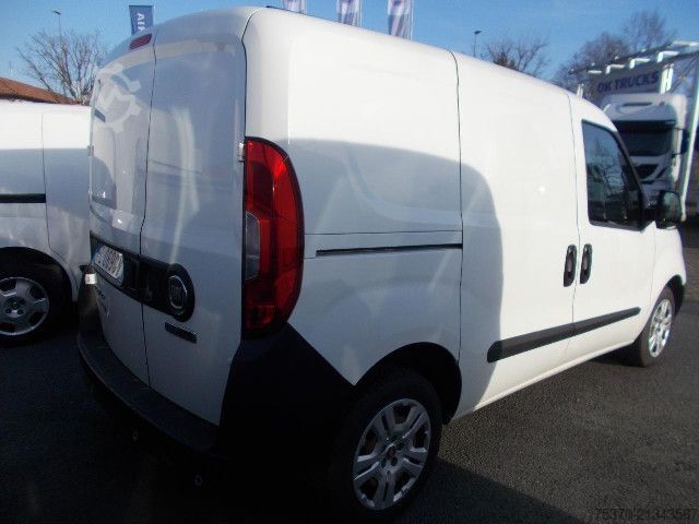 Fourgon tôlé Fiat DOBLO