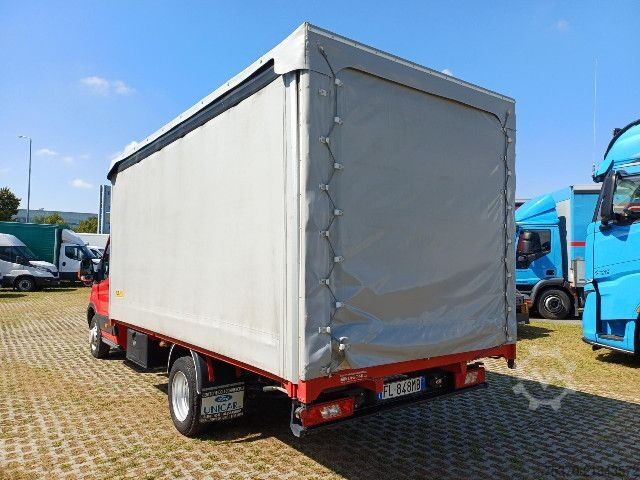 Pick-up kombi Ford TRANSIT