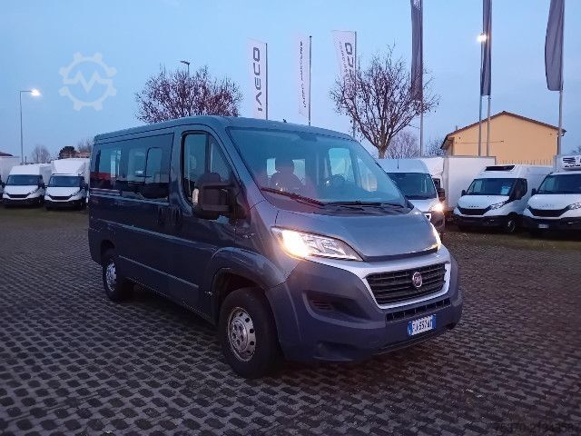 Fourgon tôlé Fiat DUCATO 9 POSTI