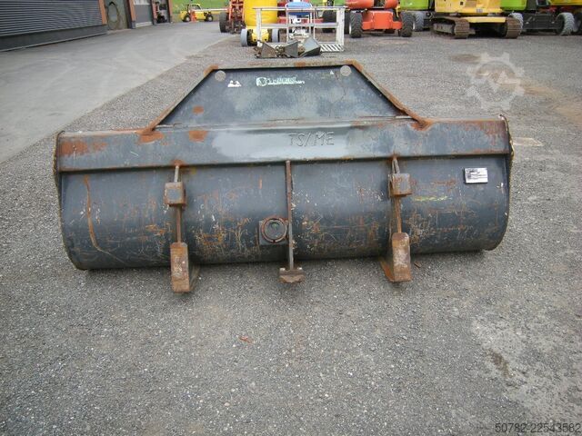 Godets hydrauliques Merlo Tre EMME PS90. ZM2 CDC