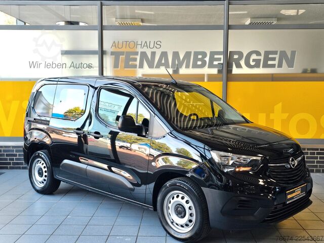 Fourgon tôlé OPEL Combo E Cargo - e Basis 11-KW Charger Glas