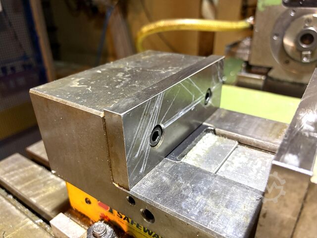 Гідравлічні машинні лещата SAFEWAY CHV-160V