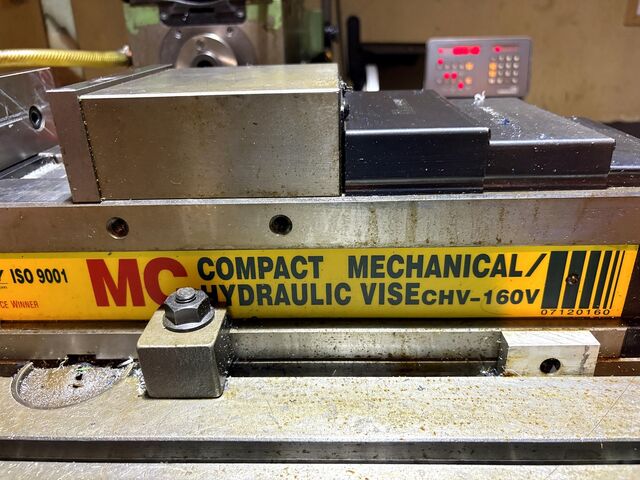 Гідравлічні машинні лещата SAFEWAY CHV-160V