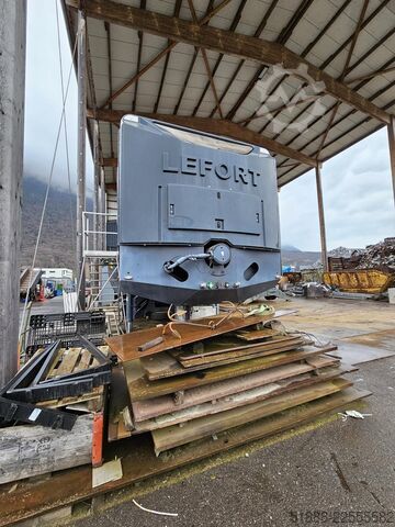 スクラップシャー Lefort 500 mobil