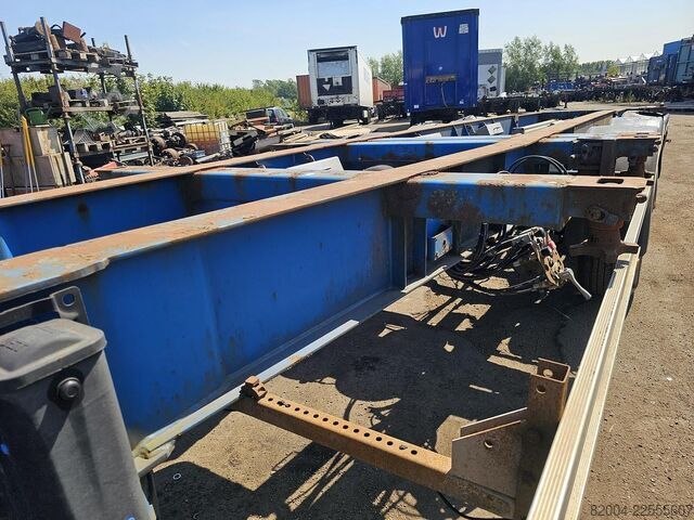 Transport de conteneurs HRD NT CON.40 foot extendible chassis  2 x 20 foot ...