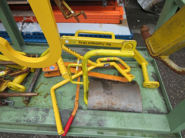 Incl. 3 rolling carts / transport trolleys for mandrels Posten Lastaufnahmemittel Traversen Greifer Fassheber Lasttraversen