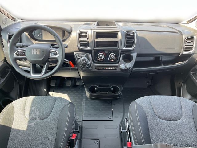 房车 CARADO pro CV 540 Pro & Chassis Paket