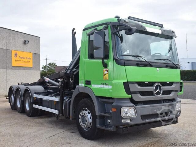 হুক আর্ম সিস্টেম Mercedes-Benz Actros 3236 Hooklift + Hiabcrane