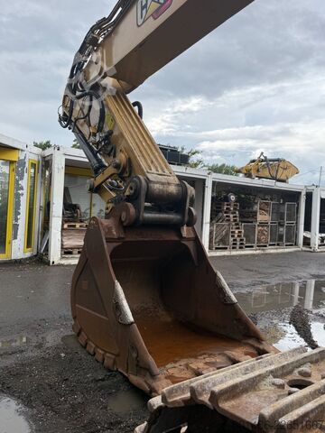 Chain excavator CATERPILLAR 352 mit CE und EPA