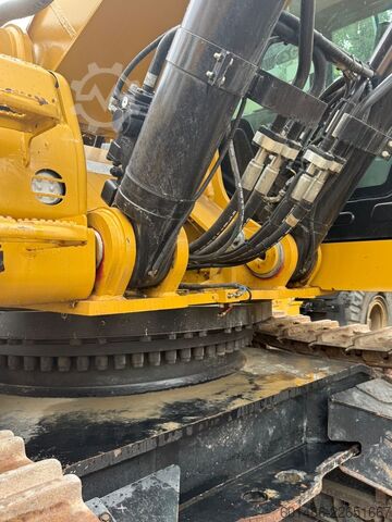 Chain excavator CATERPILLAR 352 mit CE und EPA