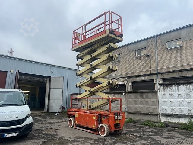 Bàn nâng cắt kéo Holland-Lift N165-12EL Combistar (16.5 m)