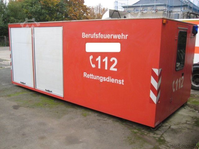 Andre  Abrollbehälter Feuerwehr Rettungsdienst AB MANV