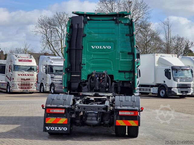 Стандарт-СЗМ Volvo FH 500 XL - full air - retarder - costum interi...