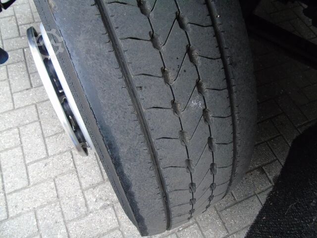 מזוודה DAF CF 85.360 DAF CF85. 360