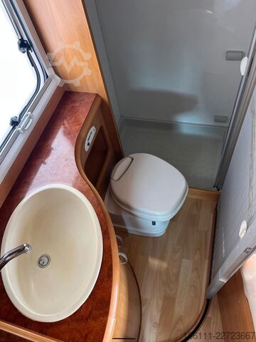 Kempen separa bersepadu HOBBY T 600 FC- Festbett -  - Klima