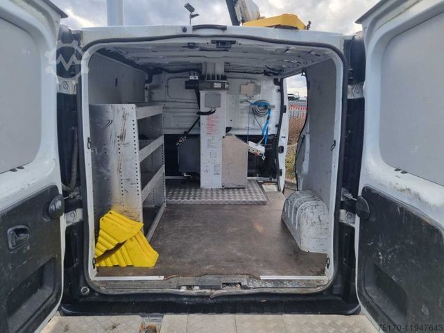 شاحنة منصة عمل RENAULT Trafic dCi 120 L1H1 / France Elavateur 10,6m