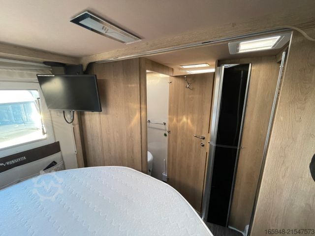 Entegre karavan MOBILVETTA I 90 KEA | Face 2 Face, Franz. Bett