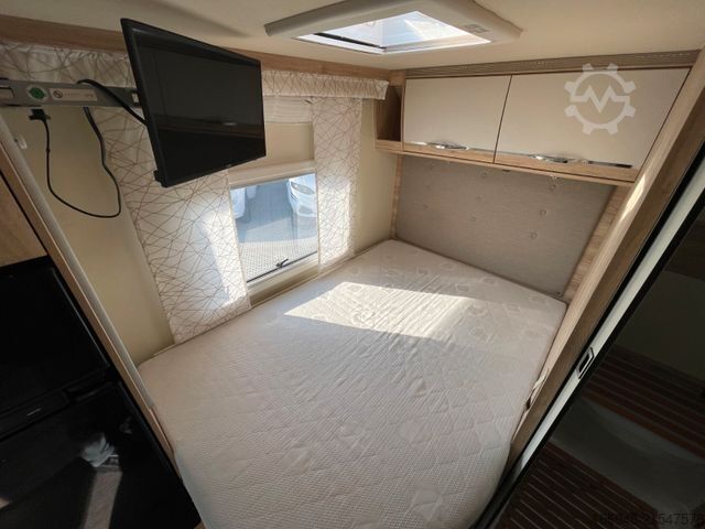 Yarı entegre karavan EURAMOBIL 675 SB PROFILA RS | Hubbett, Französisches Bett