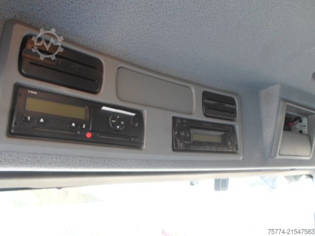 Tenteli düz yataklı kamyon MERCEDES-BENZ 1223 L/6.10 m/ LBW