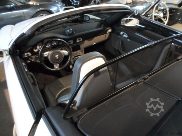 Panelvan PORSCHE 911 Turbo Cabrio