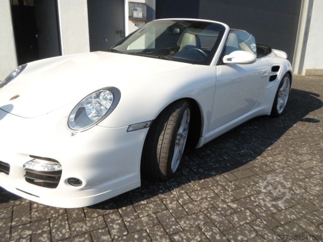 Panelvan PORSCHE 911 Turbo Cabrio