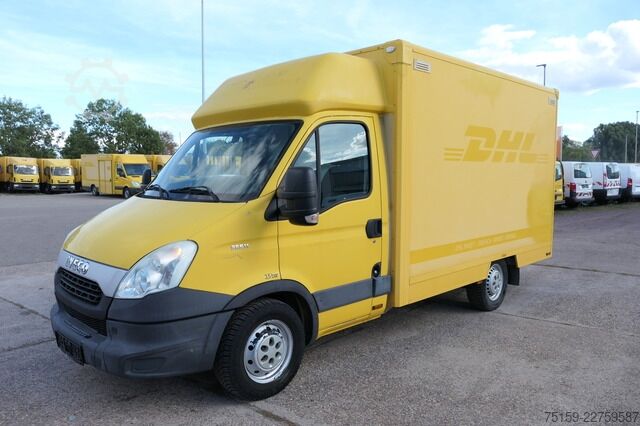 Boxvogn iveco Daily 35 S11 C30C KURZ AUTOMATIK KAMERA Regale LUFT DURCHGANG EURO-5 CoC