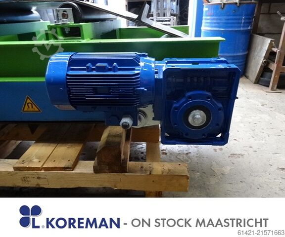 Bakker Magnetics nuolatinė magnetinė konvejerio juosta  Bakker Magnetics Permanent Magnetic Conveyor Belt