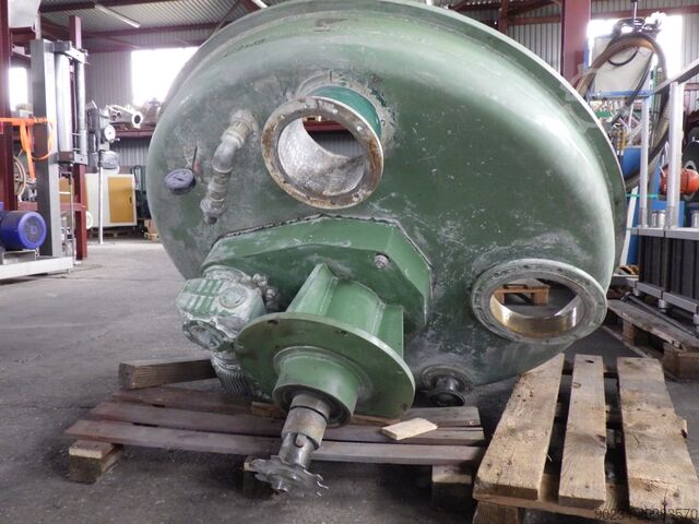 Dissolver 45 kW Drais model RN 3-45 AS VAC za rad pod vakuumom sa posudom za miješanje od 2000 L DRAIS RN 3-45 AS VAC