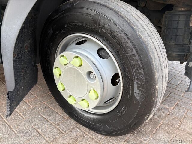 冷藏/冷冻运输 Renault Midlum 220 DXI + CARRIER 850 supra + EURO 5 + l...