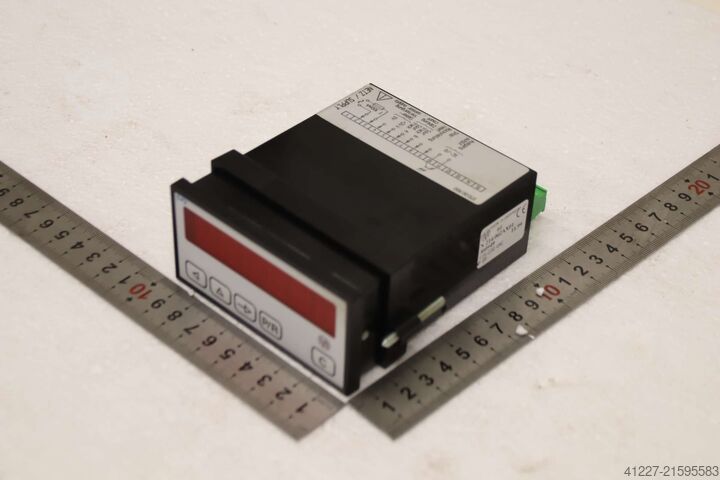 多功能计数器 IVO N 214.002AX01  300949