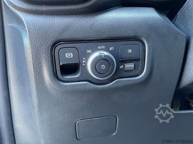 Furgão de painéis MERCEDES-BENZ Vito 116 Kasten PRO lang KAMERA PDC TEMPOMAT