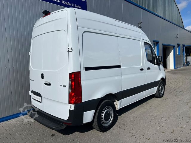 Panel van MERCEDES-BENZ Sprinter 211 9G-TRONIC KLIMA NAVI KAMERA 3-SITZE