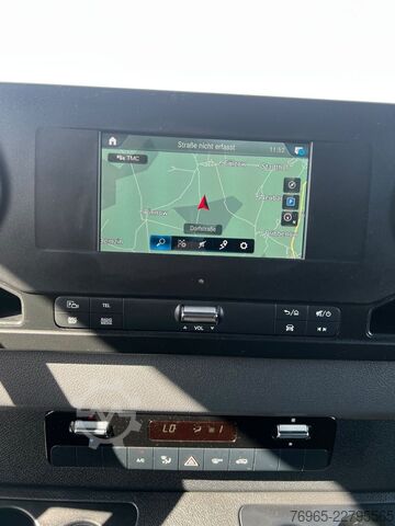 Panel van MERCEDES-BENZ Sprinter 211 9G-TRONIC KLIMA NAVI KAMERA 3-SITZE