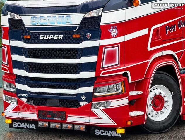 Standard tractor unit SCANIA S520 V8 NGS FULL OPTIONS RETARDER 2x TANKS SPECI