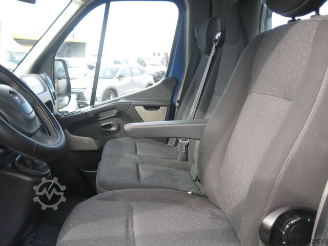 적재함이 있는 밴 Opel Movano B