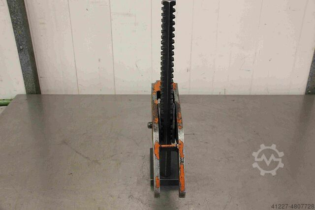 Spændekloer Carver Tee Slot Clamp