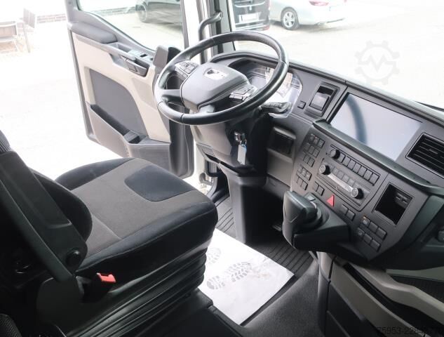Standard SZM MAN 18.520 BLS TGX Intarder GX Navigation