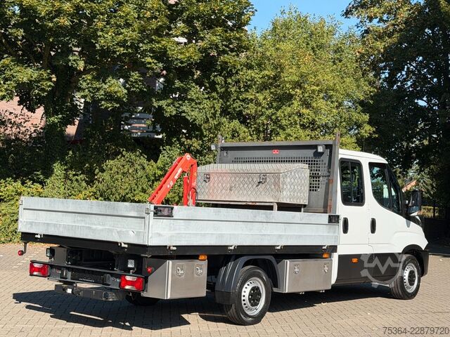 Fourgon pick-up IVECO Daily 35S12 Hpi Doppelkabine Pritsche Ahk Kran