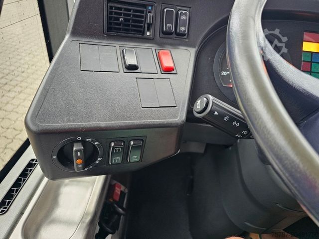 City bus MERCEDES-BENZ O530 LE, Retarder, Evobus, Fahrerklima