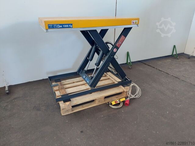 Hydraulisk saxlyftbord AURAMO-BOLZONI A 110E 010222 N