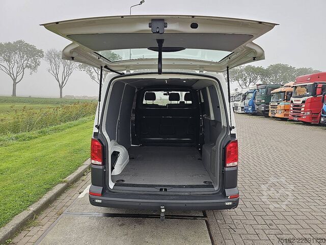 Korkeakattoinen farmari VW TRANSPORTER 2.0 TDI T6.1 L1H1 150Pk Auto