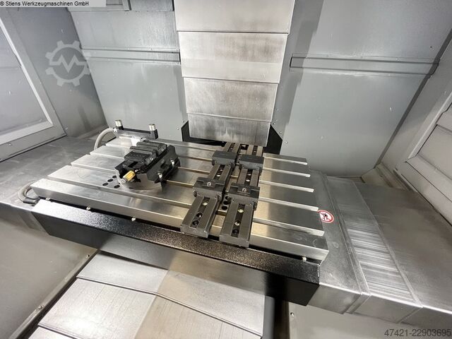 ศูนย์เครื่องจักรกล - แนวตั้ง HURCO VMX 30i