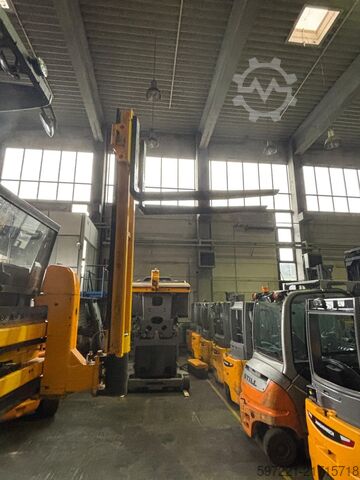 משאיות מפרקיות / מלגזות למסדרונות צרים במיוחד (VNA) Jungheinrich EKX 410