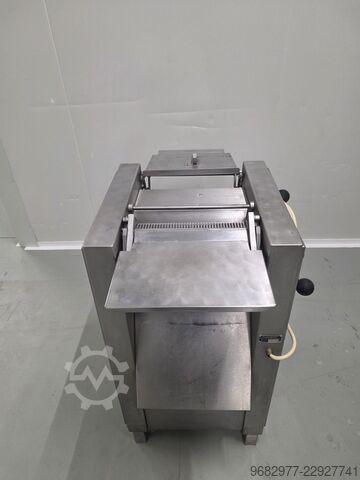 Máquina procesadora de carne Maja SAM 350